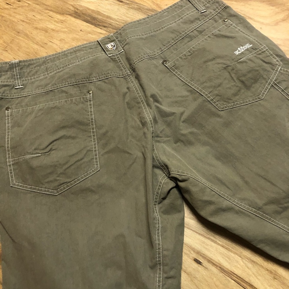Kuhl Pants superb quality